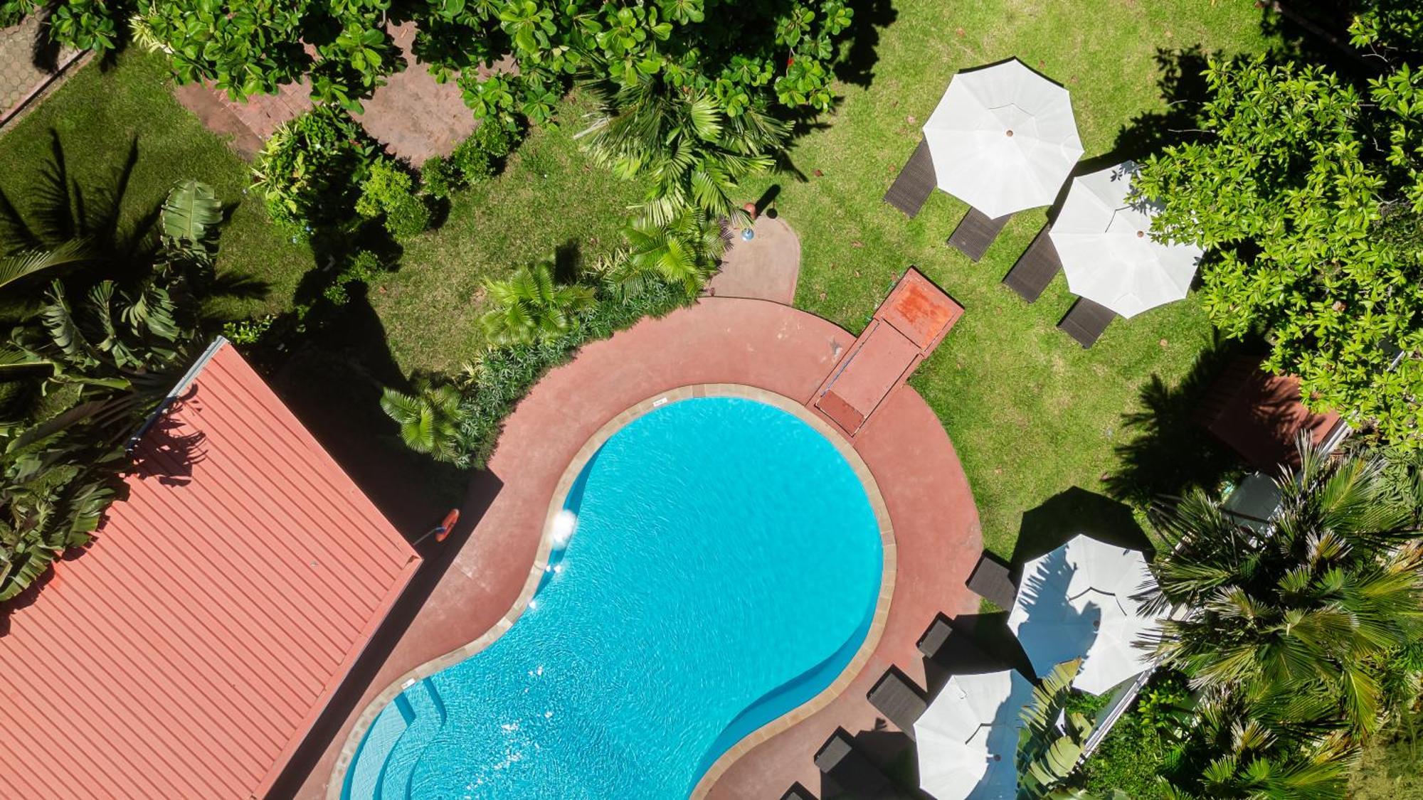 Touch Sea Boutique Hotel&Bistro Karon Exterior foto
